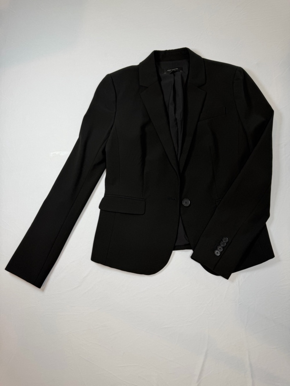Ann Taylor Black Tailored Single-Button Blazer Size 0